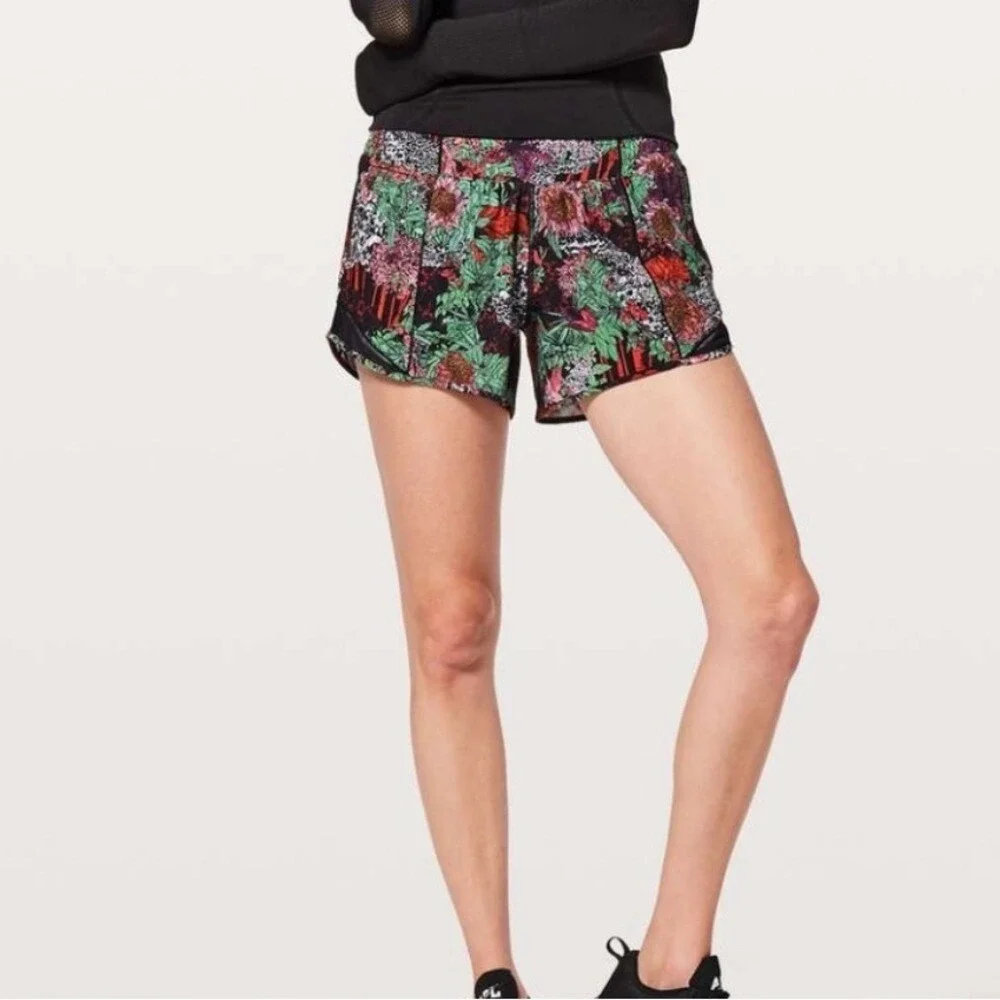 Lululemon 6 Tall Hotty Hot Short‎ II Zen Garden Multicolored Black Mesh 4 Inseam - Picture 14 of 15